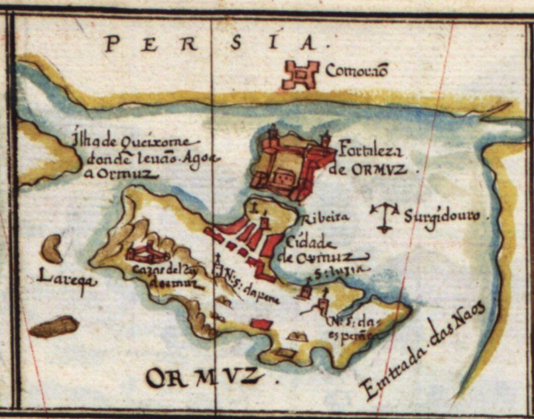 Mapa histórico de la isla de Ormuz y el estrecho, del atlas cartográfico portugués Taboas geraes de toda a navegação, tinta y acuarela, 1692.