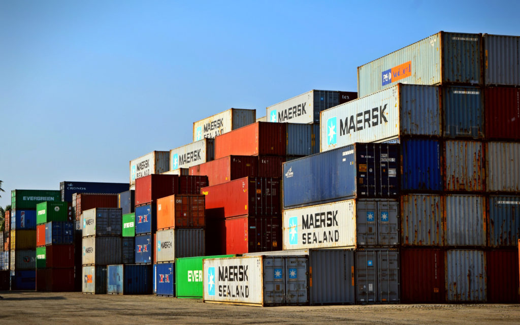 Incoterms FOB, CFR and CIF for containers are often used incorrectly. [Image by Chanka]