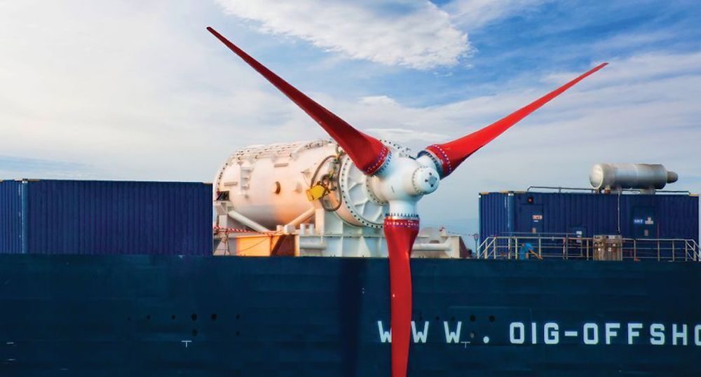 Estas turbinas de viento marinas pueden resistir el oleaje sin