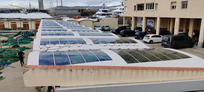 El Port de Barcelona ha instalado siete megavatios de energía solar en distintas concesiones y edificios. (Port de Barcelona)