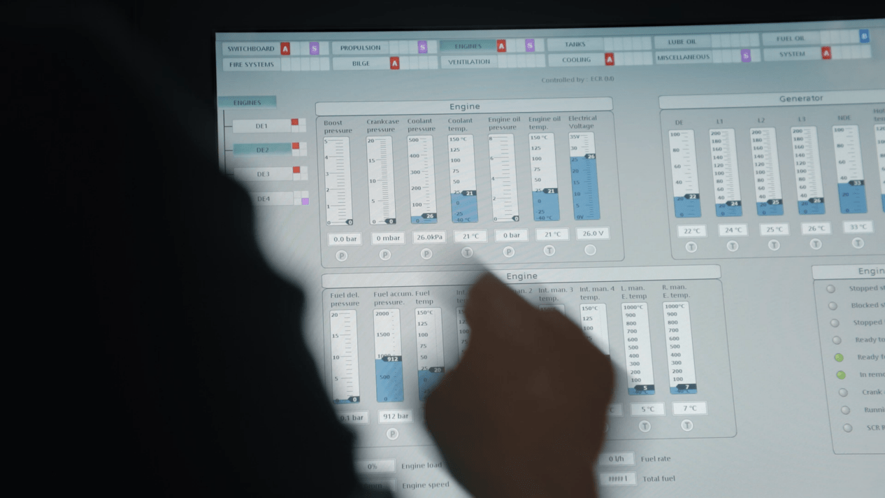 High-speed loading systems at the ports of Moss and Horten take only minutes to load the ferries. (Siemens)