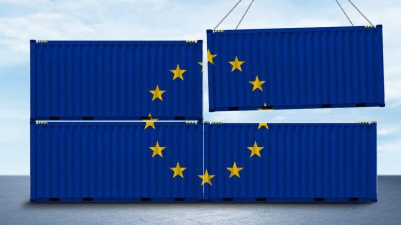 European port strategy: protectionism or competitiveness?