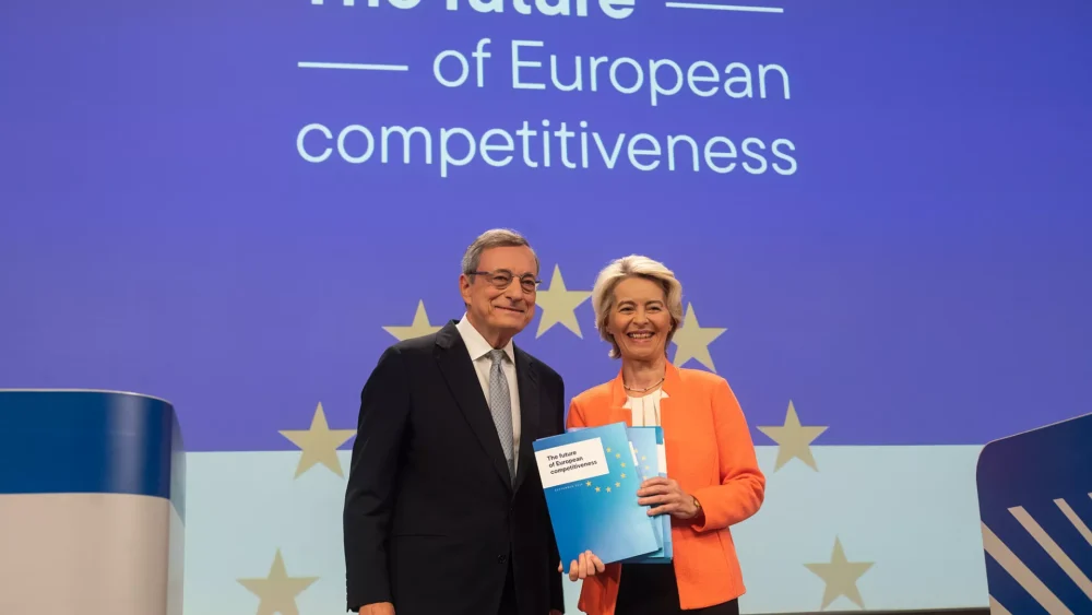 El Informe Draghi es un demoledor análisis sobre la competitividad europea. En la imagen, el día de su presentación junto a la presidente de la Comisión Europea, Ursula von der Leyen (EC).