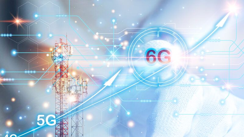 While 4G and 5G have already transformed industries and everyday life through faster data speeds, lower latency and higher capacity, 6G is expected to take these advances even further. Its deployment is planned for the 2030s, with the standardization process already underway and the first specifications anticipated for 2028 (iStock)